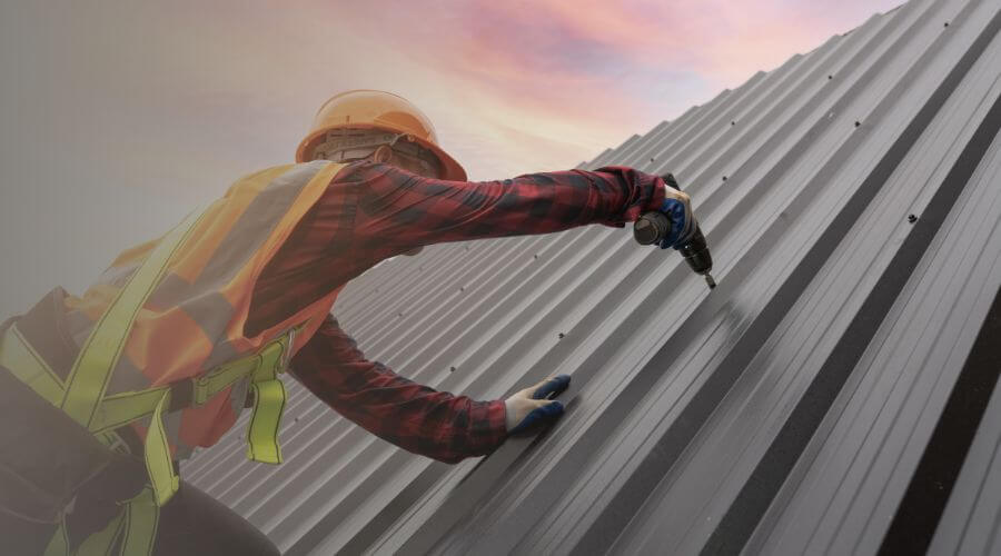 Professional gutter cleaning in Sartell, MN